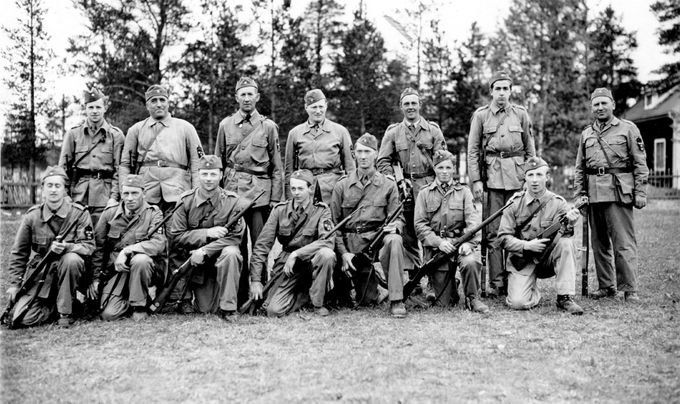 Hemvärnet i Glommersträsk 1950. Bakre Fr. V. Sigurd Palage, Sven Gustavsson, Hannes Wikberg,Henrik Nilsson, Harald Edström, Brynolf 