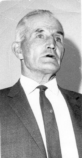 Byåldermannen och rallaren Jakob Lindgren.