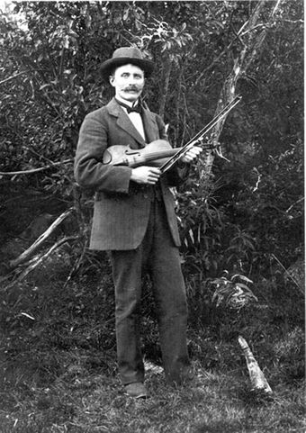 Fotografen och spelmannen P.A. Lundberg Glommersträsk